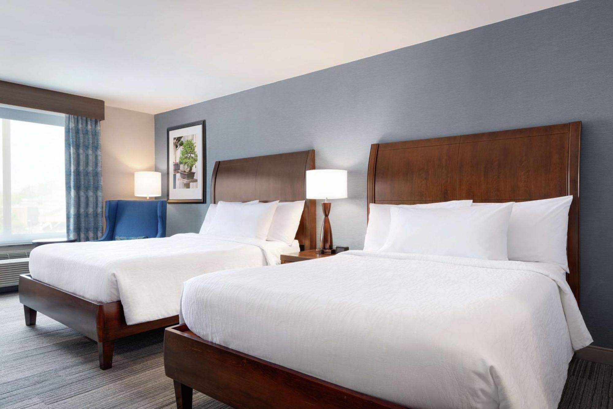 Hilton Garden Inn Stony Brook Eksteriør billede