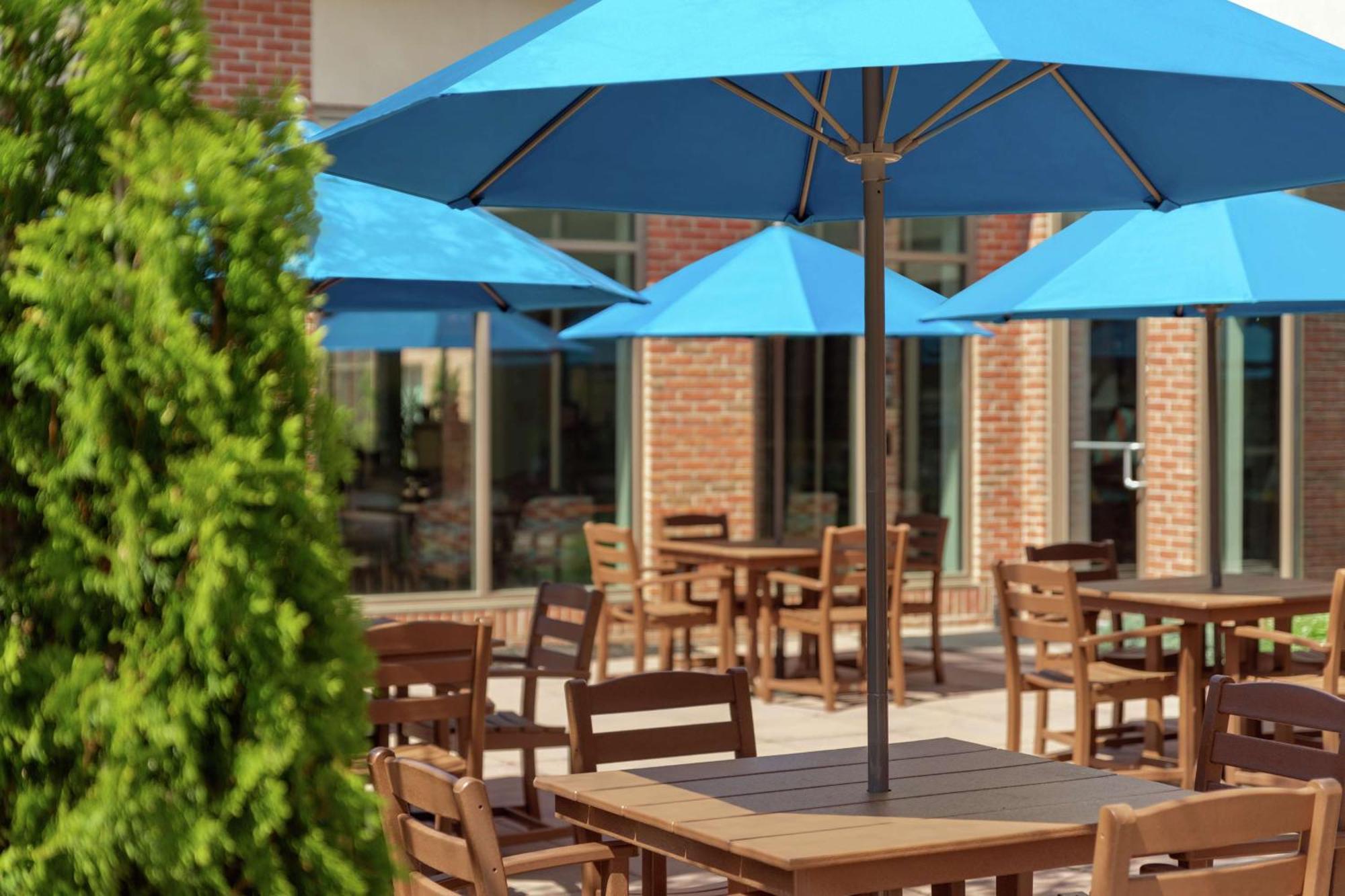 Hilton Garden Inn Stony Brook Eksteriør billede