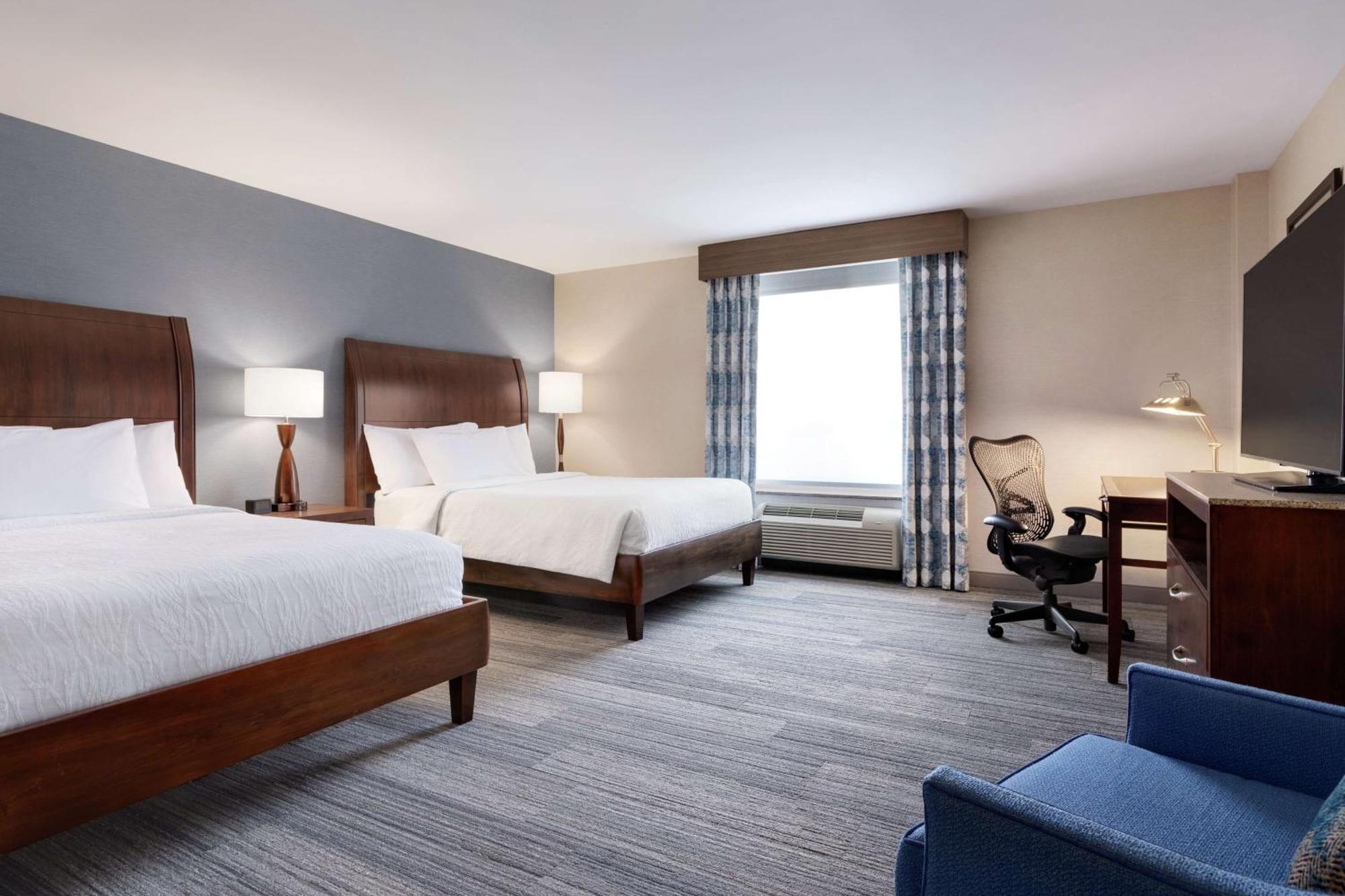 Hilton Garden Inn Stony Brook Eksteriør billede